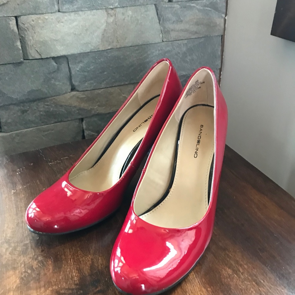 Bandolino Red Heeled Shoes Size 8